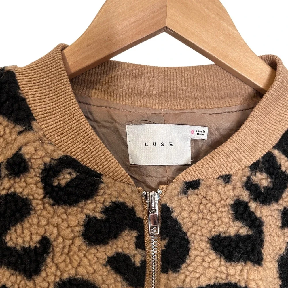 LUSH teddybear animal print leopard jacket size small - Picture 2 of 6